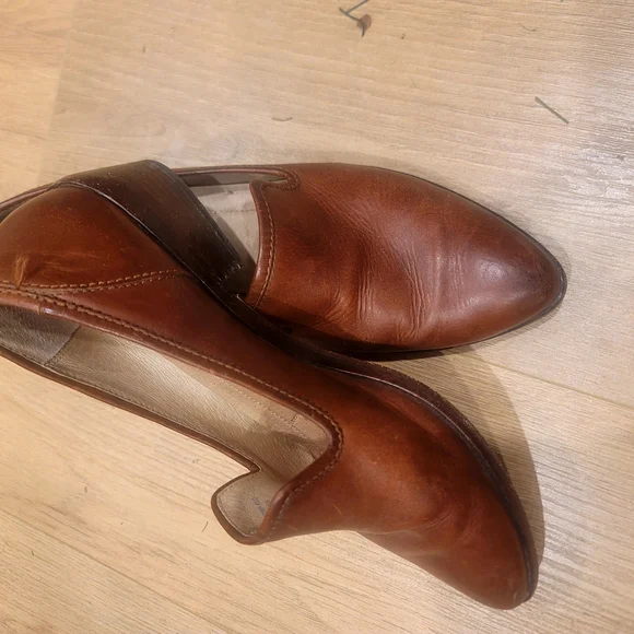 Frye Brown Leather Loafers Classic Flats - Picture 2 of 3